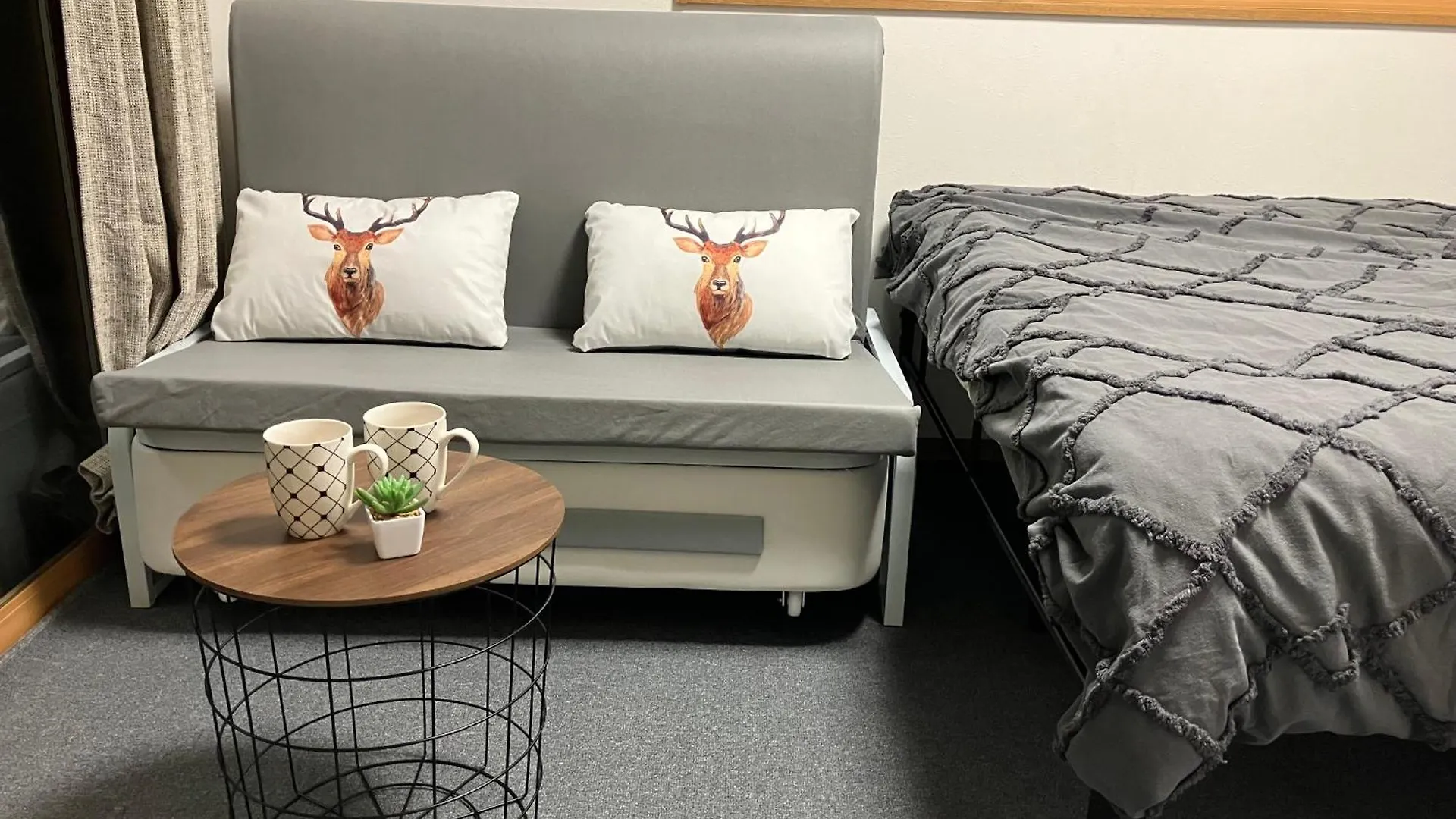 Entire Hotel Beside Asakusa, Ueno, Akihabara And Tokyo Skytree Tower Between 3 Train Stations And Contains 3 Bedrooms, 2 Bathrooms And 2 Toilets For 14 Guests 빌라